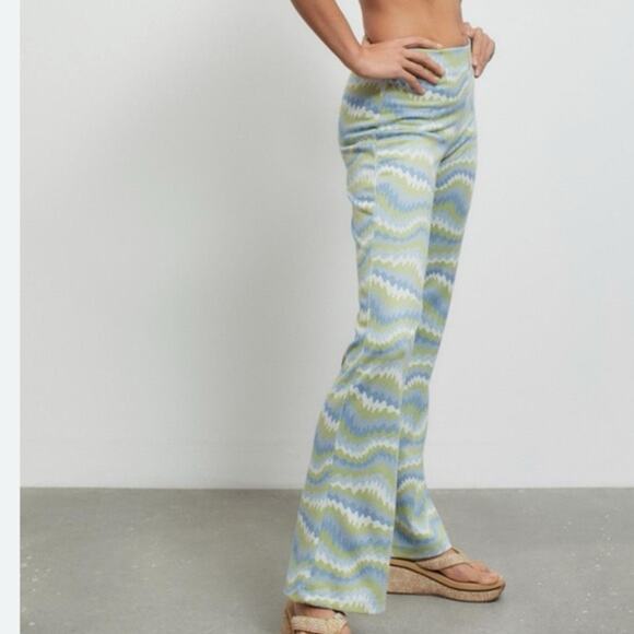 NWT Urban Outfitters Flare Pants Womens XS Green Abstract Psychedelic Knit Y2K - Picture 1 of 6